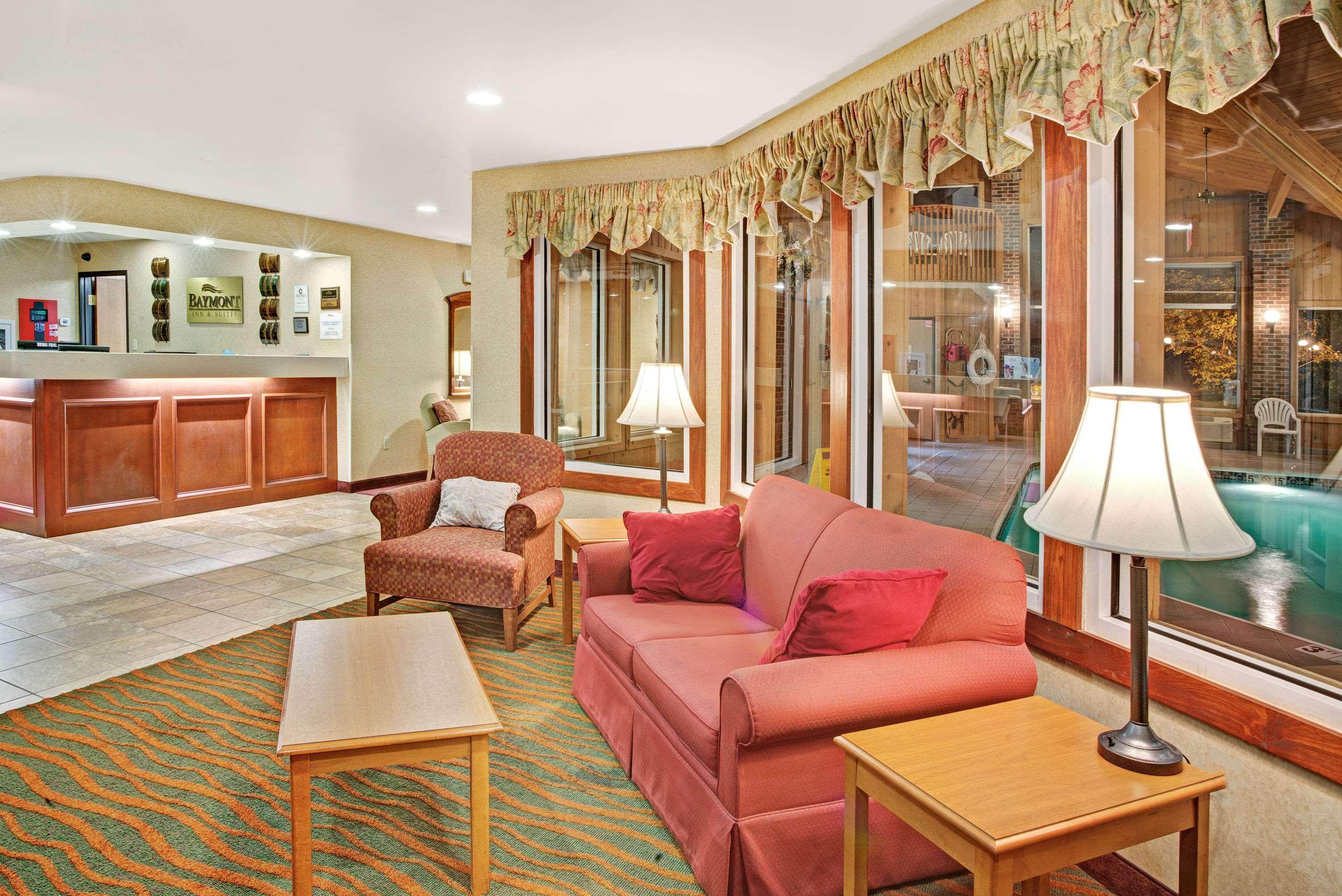 Hotel Baymont By Wyndham Indianapolis Exterior foto