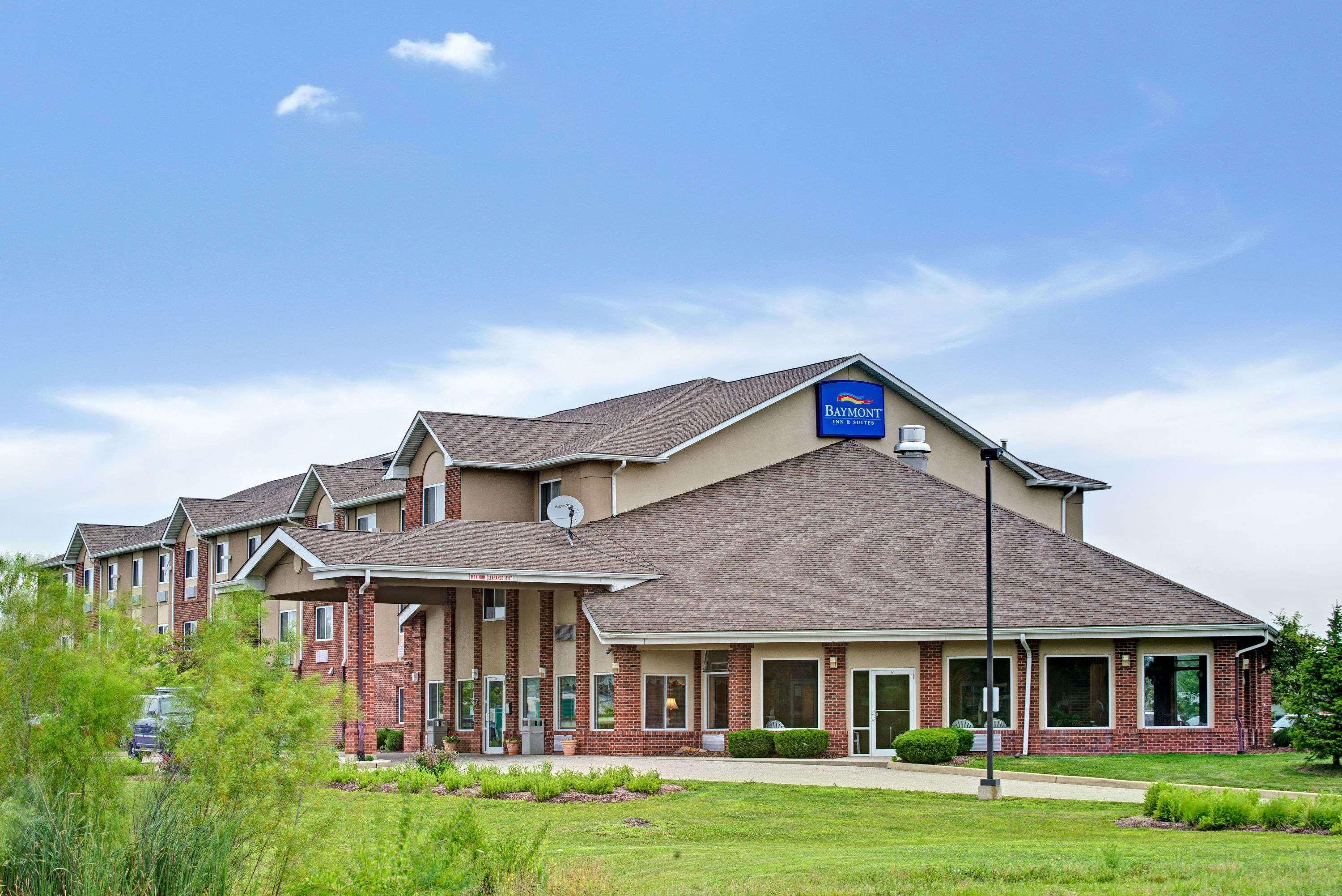 Hotel Baymont By Wyndham Indianapolis Exterior foto